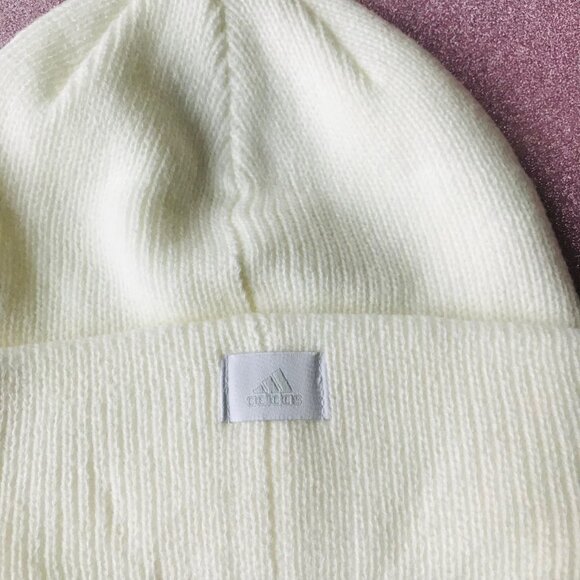 Adidas‎ Script Fold Beanie Women's One Size Hat Winter Cap White Knit - Picture 4 of 6